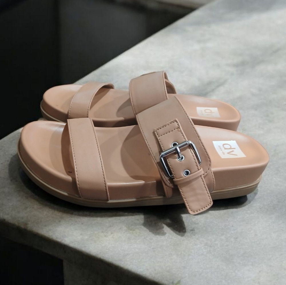 Dolce Vita Nude Tan Platform Buckle Sandals Womans 10 Slides